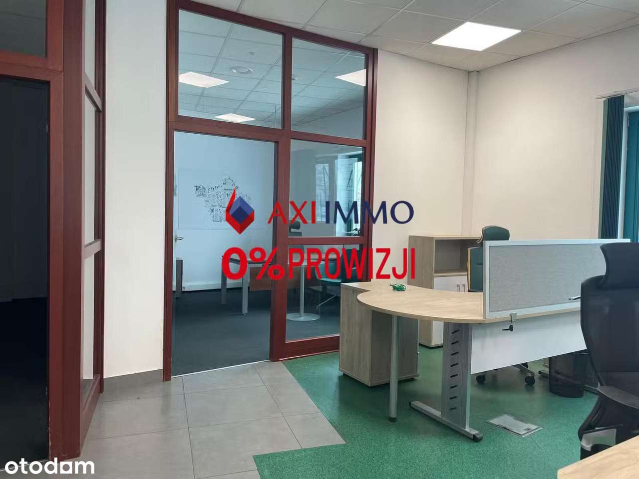 Na sprzedaż wolnostojąca hala 1500 mkw. w Krakowie (Czyżyny)-1