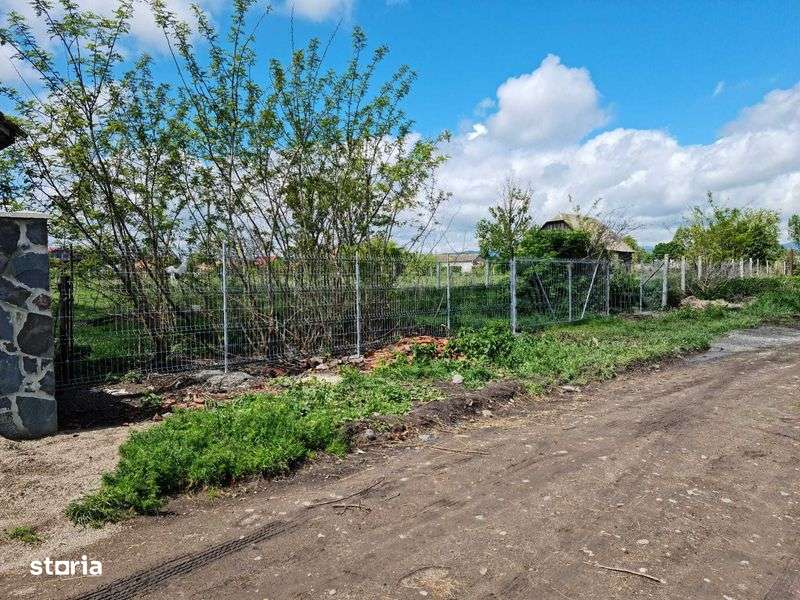 Vand teren intravilan in Targu Secuiesc, zona Kanta - Imagine principală: 5/7