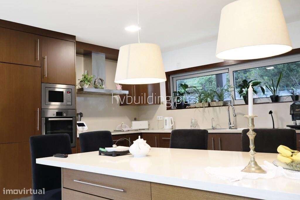 A Sua Casa de Sonho em Carvalhal — Moradia T3-9