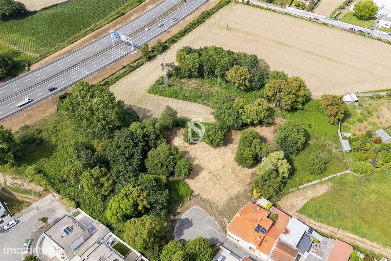 Terreno, 1 900 m², Touguinha e Touguinhó-6