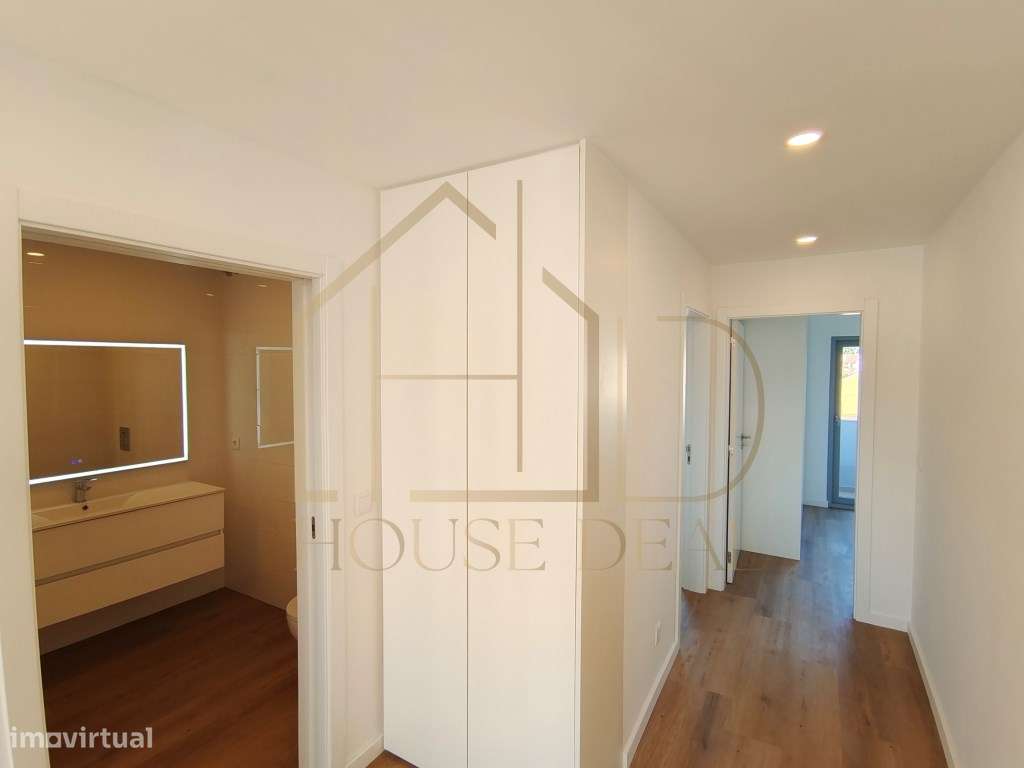 MODERNO Apartamento Duplex T3. Quinta do Conde-27