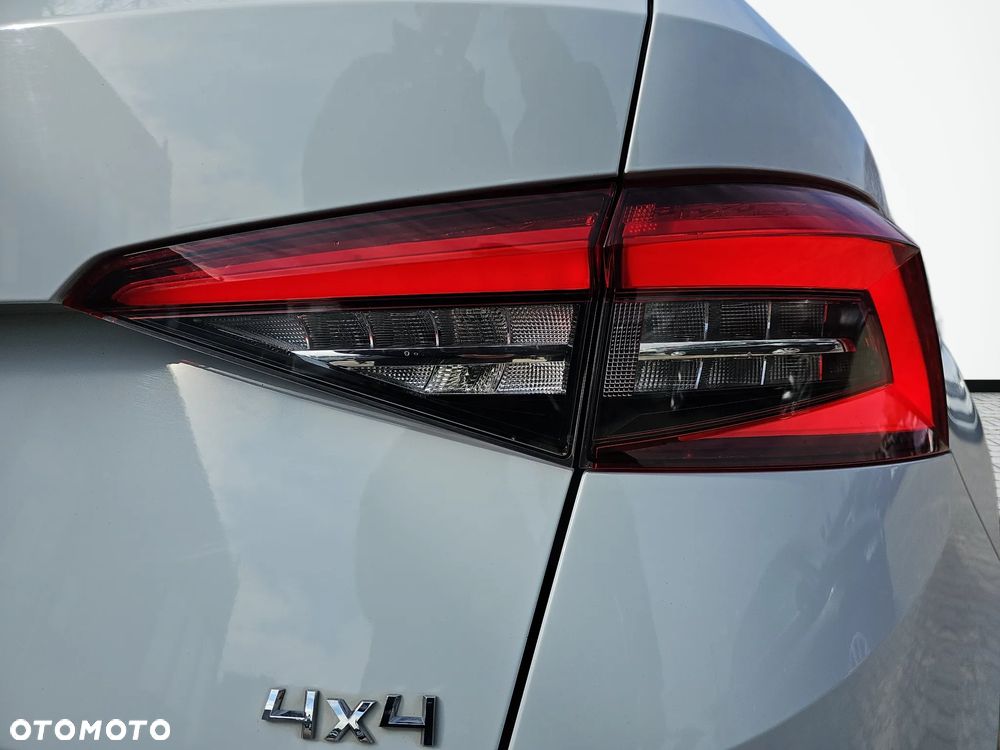 Skoda Kodiaq SCOUT 7.os / Bezwypadkowy / Pierwszy właściciel / Serwis ASO/ FV-23%