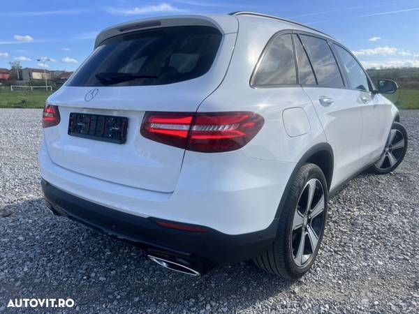 Mercedes-Benz GLC 250 d 4MATIC - 4