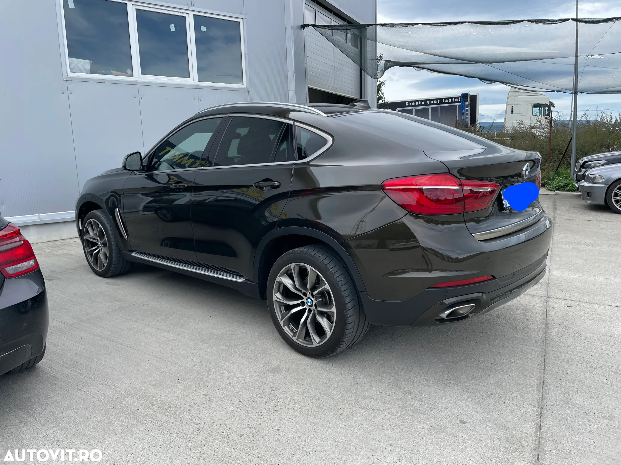 BMW X6 xDrive40d - 9