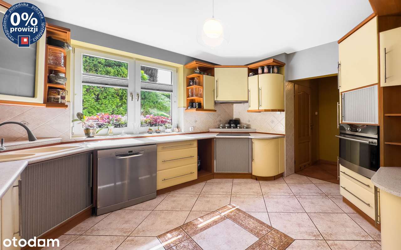 Zadbany rodzinny dom z basenem | Cieszyn Pastwiska.-9