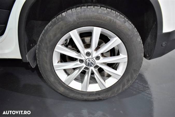 Volkswagen Tiguan 2.0 TDI 4Motion DSG Track & Style - 4