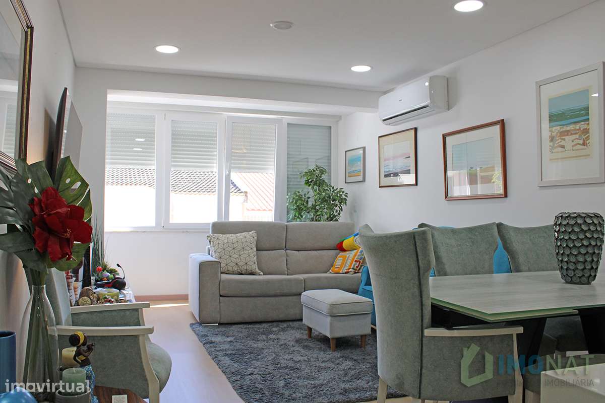 2 Apartamentos ,  T 2 + T 1-5