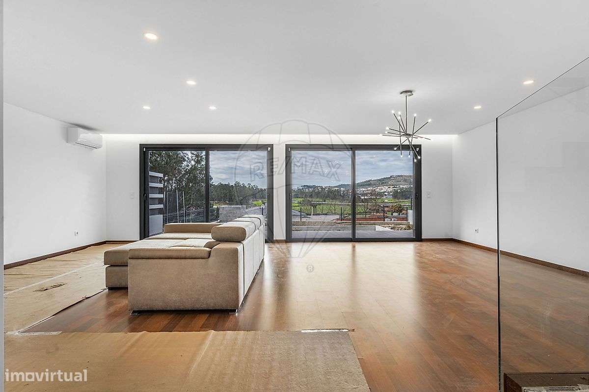 Moradia T3 para venda - Grande imagem: 3/40