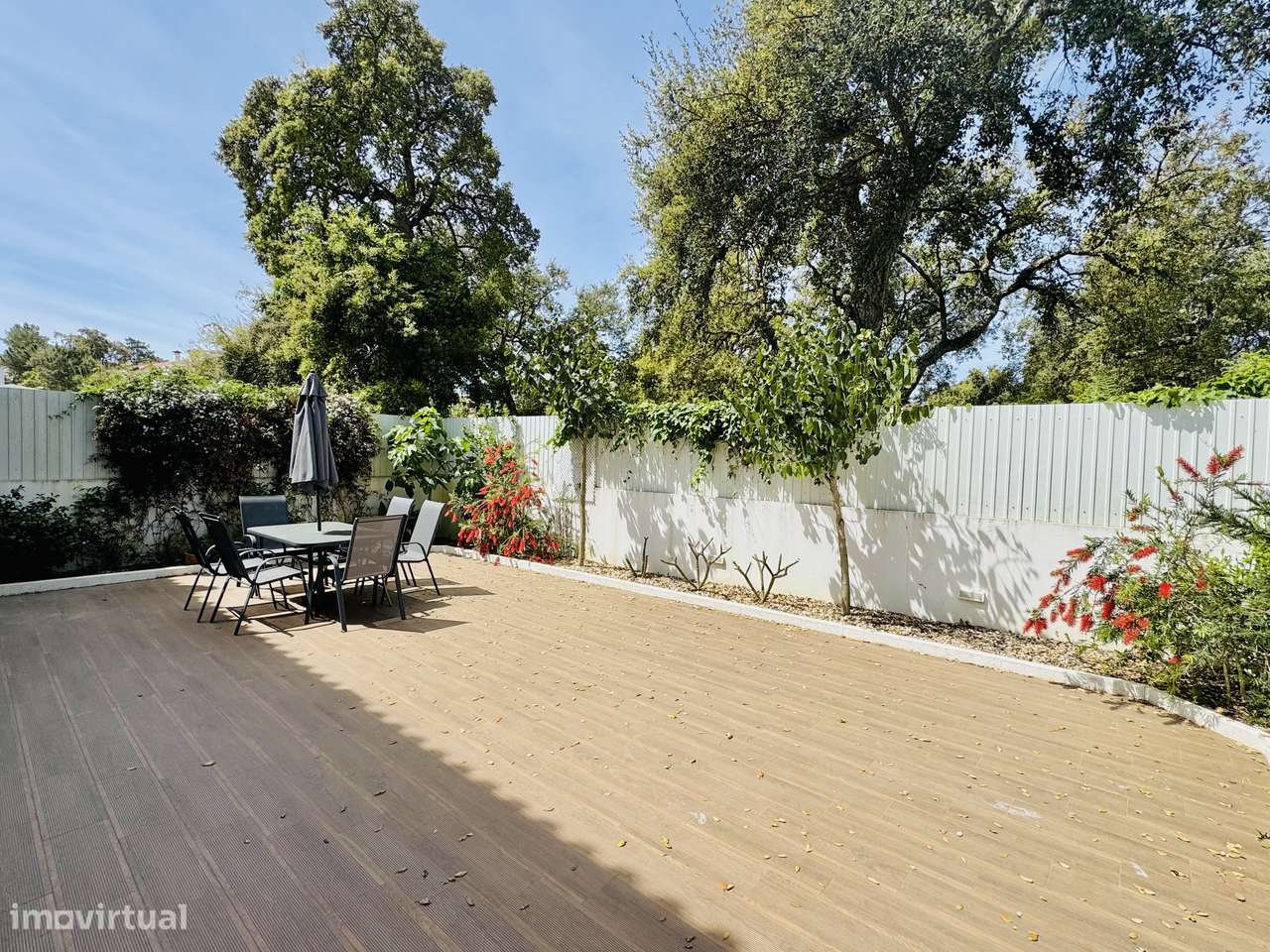 Moradia t3 garagem box jardim Charneca da Cotovia Sesimbra-20