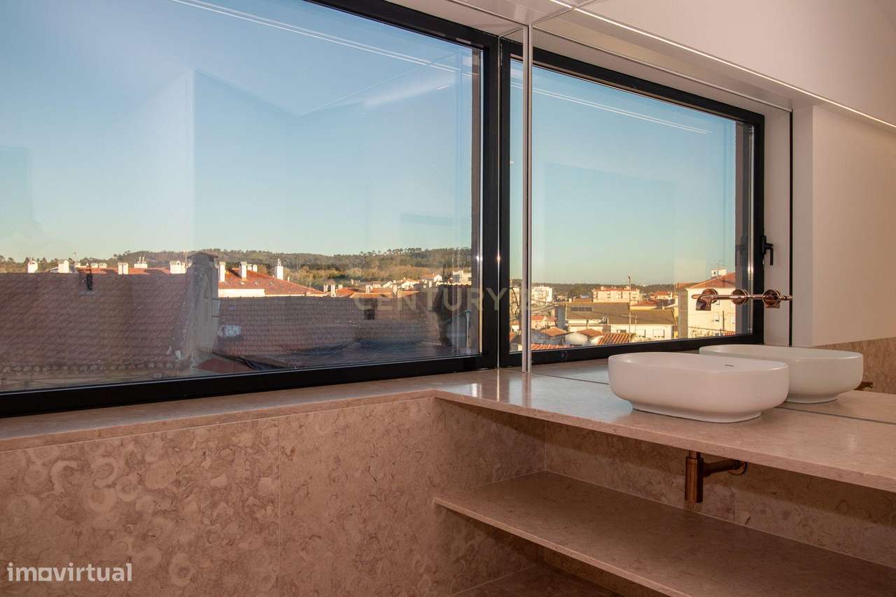 MORADIA T3 NO CORAÇÃO DE MAFRA – ESPAÇO, LUZ E SOFISTICAÇÃO-56