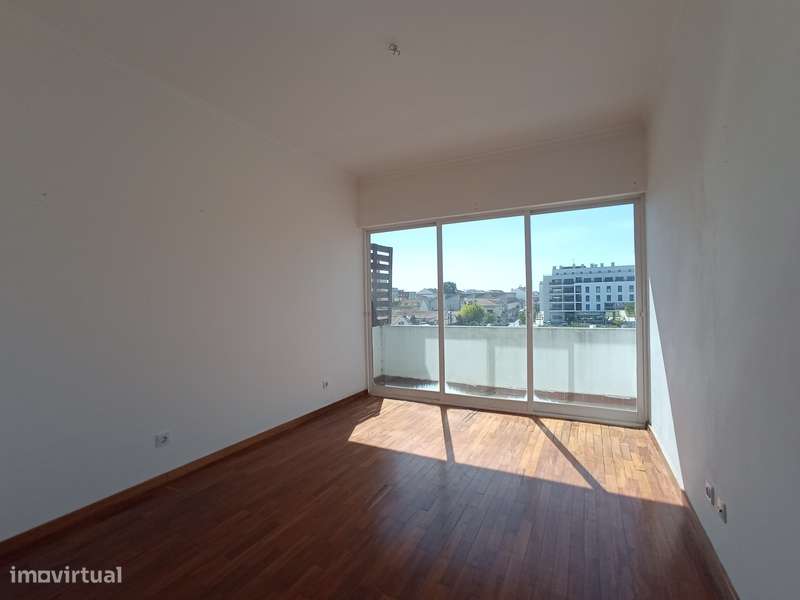 Apartamento em Montijo, Montijo-8