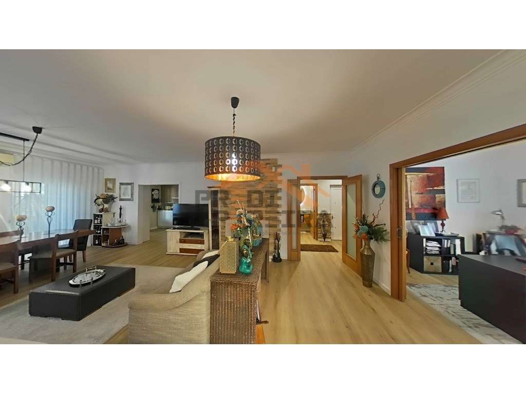 Reservado!
Exclusivo Predipereira | 
Moradia T3 com jacuzzi, terr... - Grande imagem: 5/49