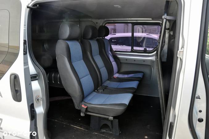 Renault Trafic - 10