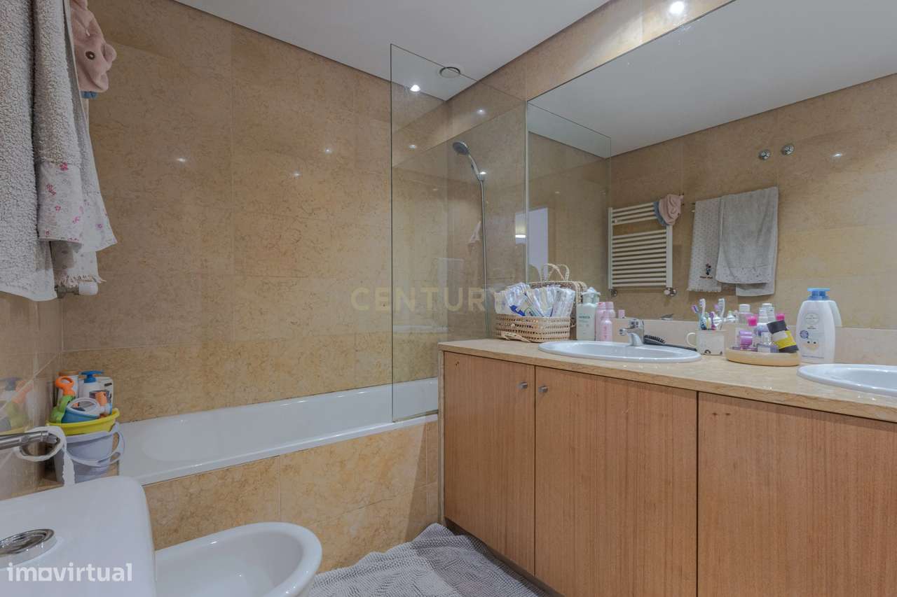 T2 com 2 Suites | Último Piso | Condomínio com Piscina-19