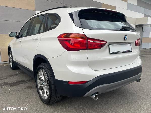 BMW X1 sDrive18d Aut. Sport Line - 10