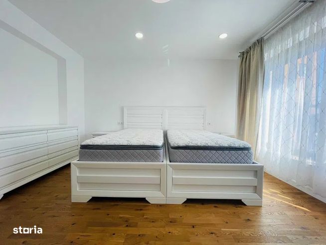 Apartament 2 camere decomandate zona Central.-2