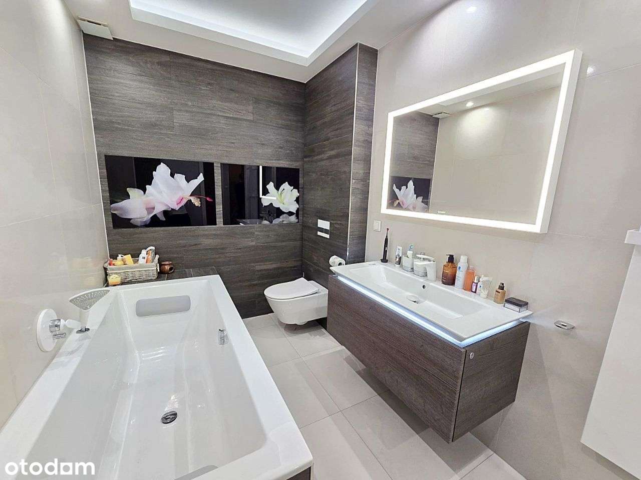 Rokosowo. Dom z garażem. Designerskie wnętrze, dopracowane detale.-19