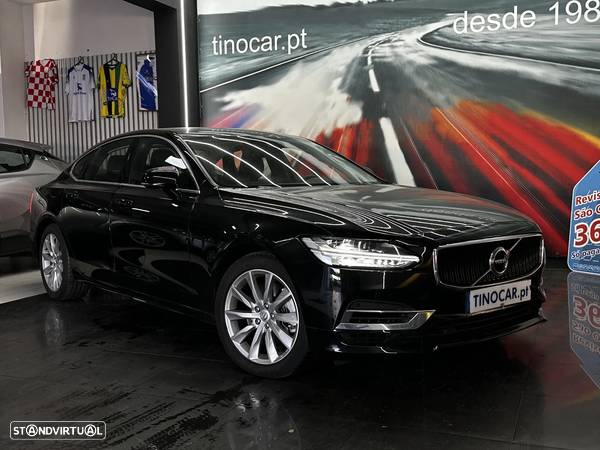 Volvo S90 2.0 T8 Momentum AWD Geartronic - 3