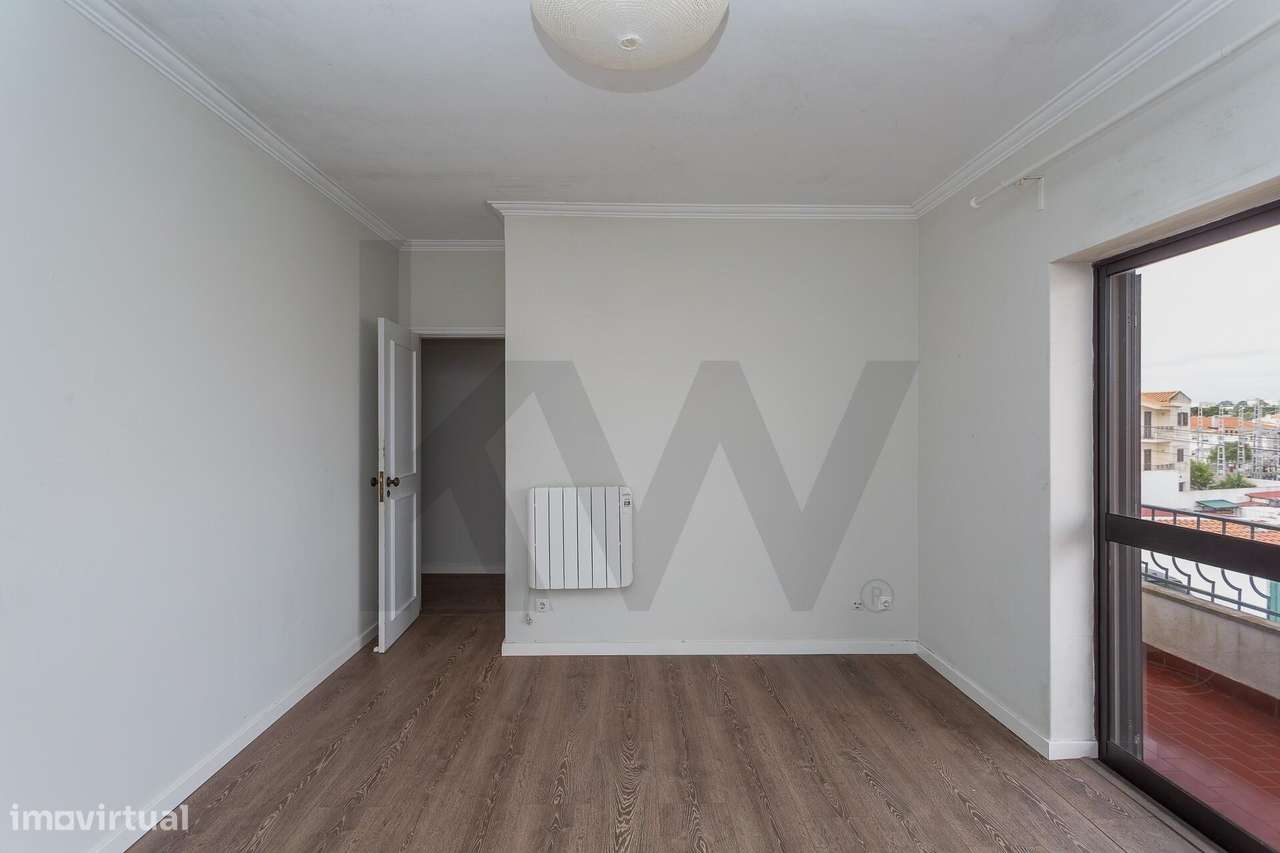 Andar de Moradia T2-17