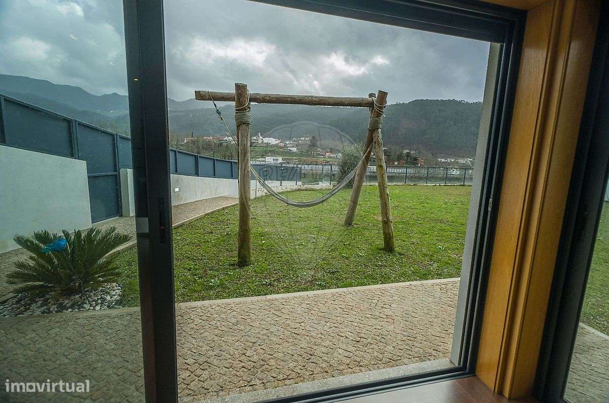 Moradia T4 para venda - Grande imagem: 5/36