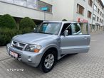 Mitsubishi Pajero - 16