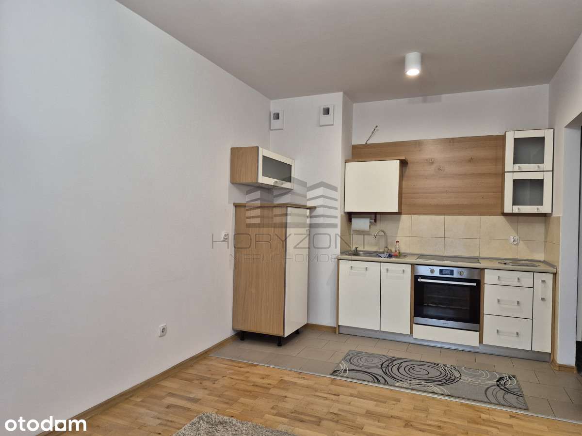 Przestronne mieszkanie z dużym balkonem + garaż-8