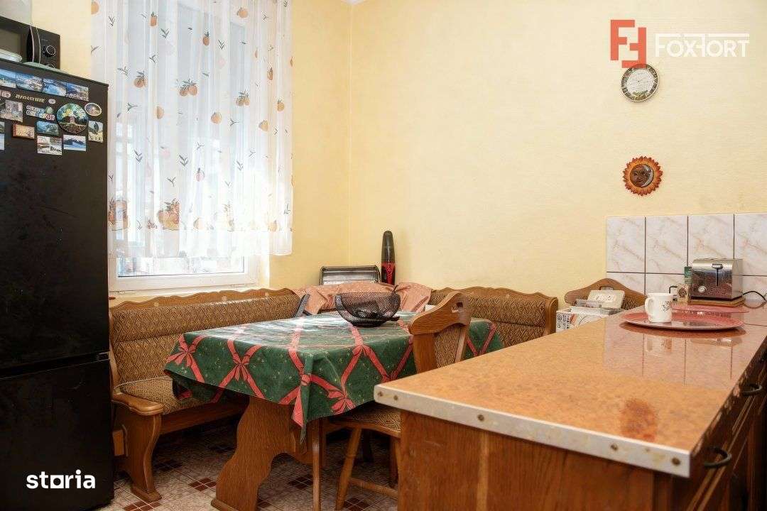 Casa individuala cu 4 camere, garaj si teren de 694 mp, zona Bujac Ara - Imagine principală: 4/11