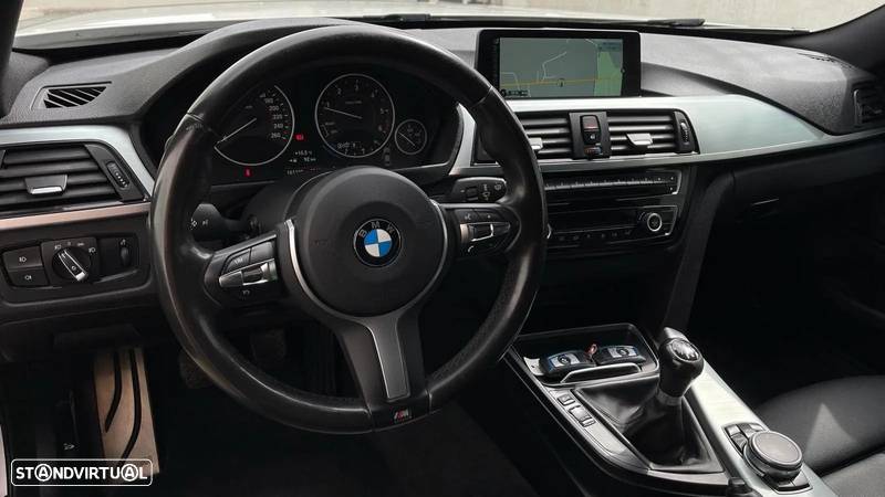 BMW 420 d Coupe M Sport - 4