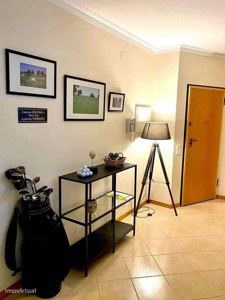 T2 com amplo terraço no condomínio Quinta da Gomeira – Cabanas - Grande imagem: 4/12