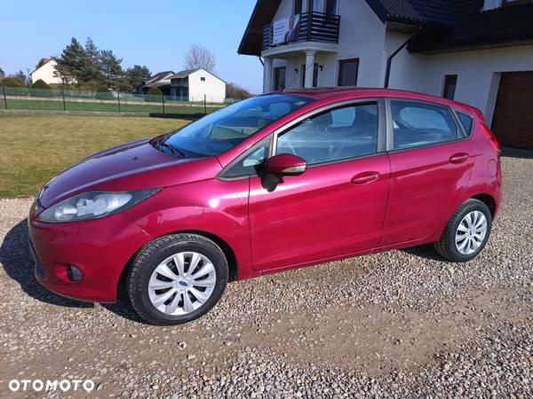 Ford Fiesta - 8