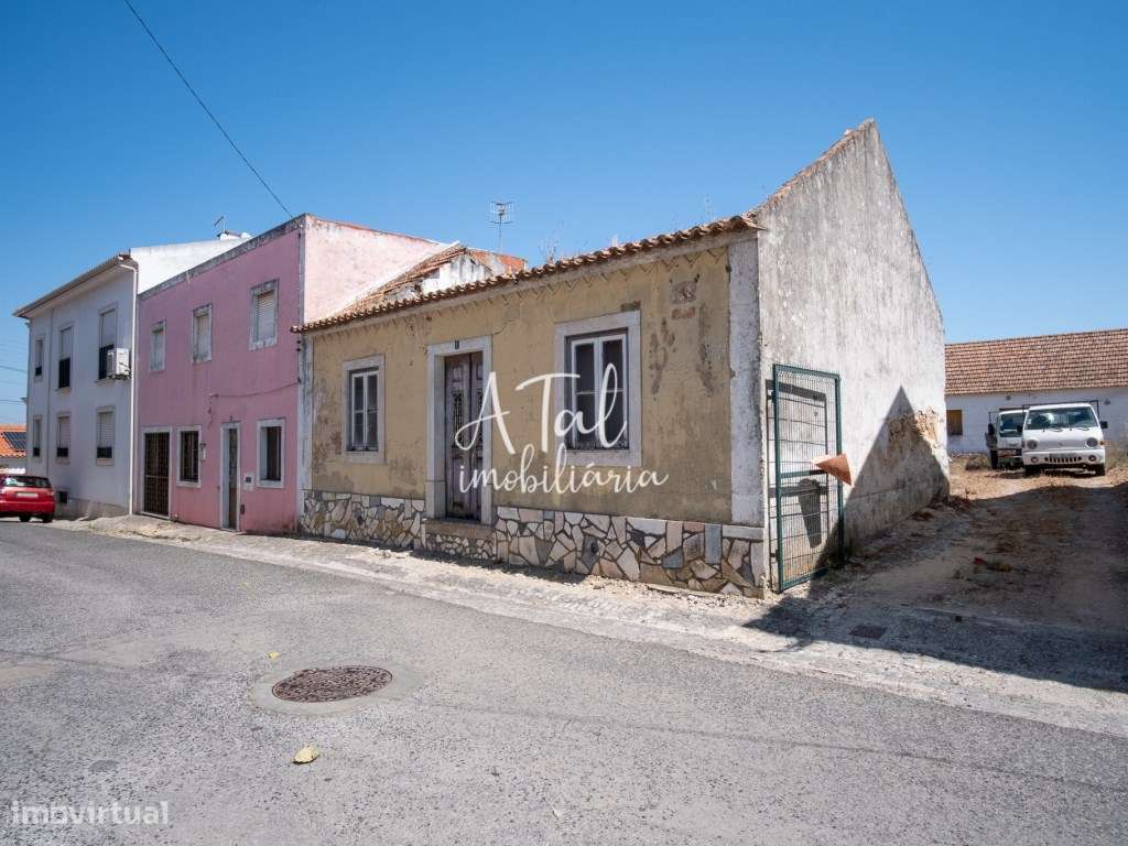Moradia para Recuperar em Pontével-2