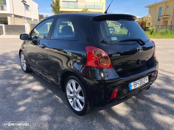 Toyota Yaris 1.8 VVT-i TS - 4