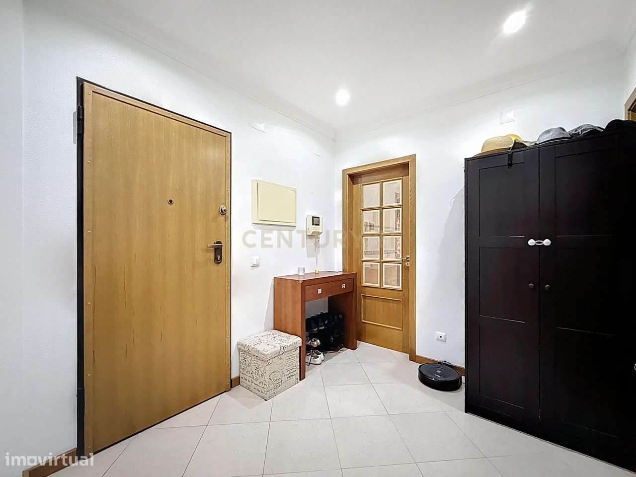 Apartamento T2 com lugar de garagem e arrecadação - Vale Gatos-6