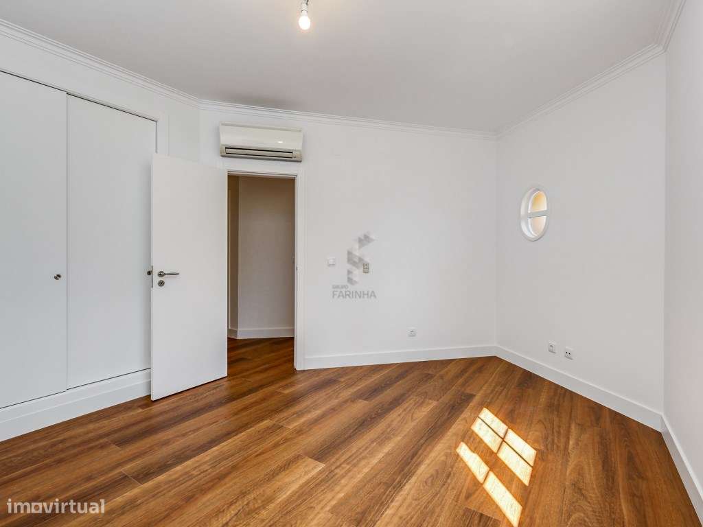 MAGNIFÍCO T4, no Condomínio fechado Páteo da Beloura, novo a estrea...-17