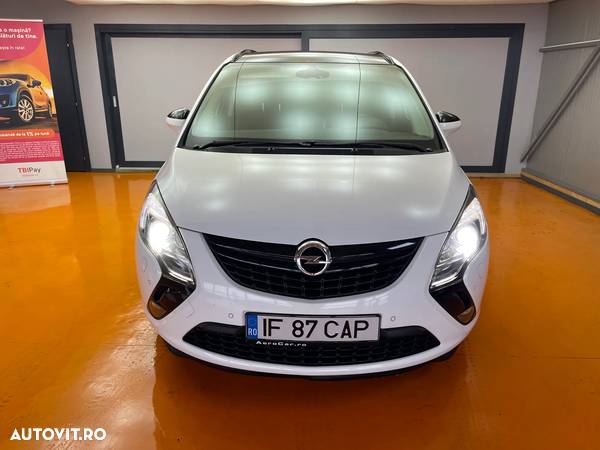 Opel Zafira Tourer 1.6 CDTI ECOTEC Start/Stop Cosmo - 2