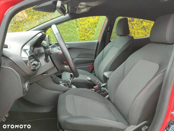 Ford Fiesta 1.0 EcoBoost S&S ST-LINE - 21