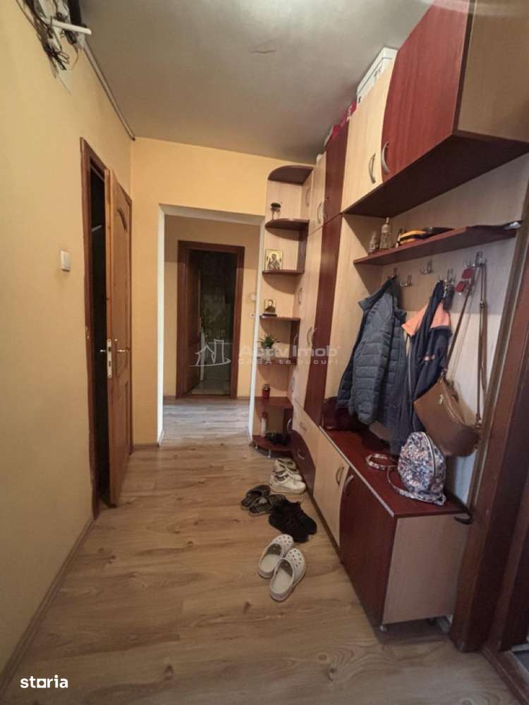 Apartament 4 camere Bulevardul Dacia  - suprafata utila 70 mp - etaj 4-12