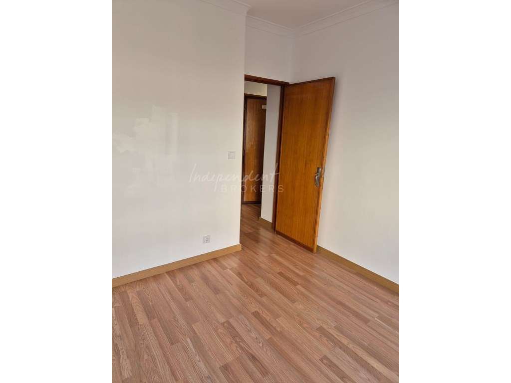 Apartamento remodelado e equipado - Grande imagem: 5/24