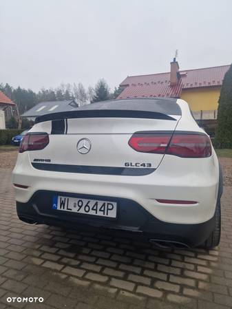 Mercedes-Benz GLC - 7