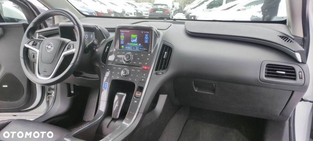 Opel Ampera - 25