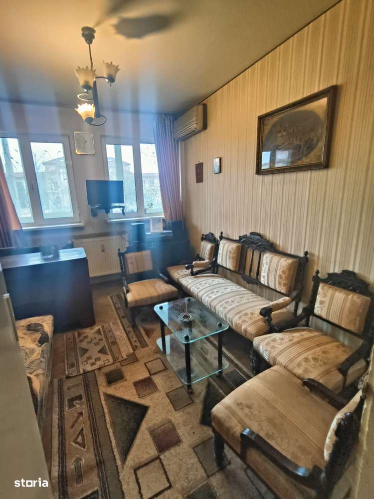 Apartament 3 camere pretabil investitie zona Victoriei liceul Tonitza