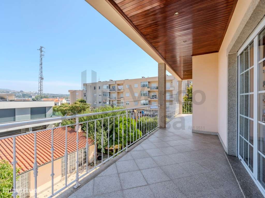 Vende-se Moradia Individual - Braga - Frossos-40