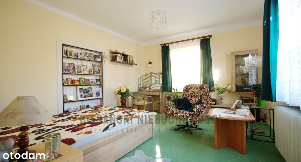 Dom z ogrodem w centrum Łęcznej-8