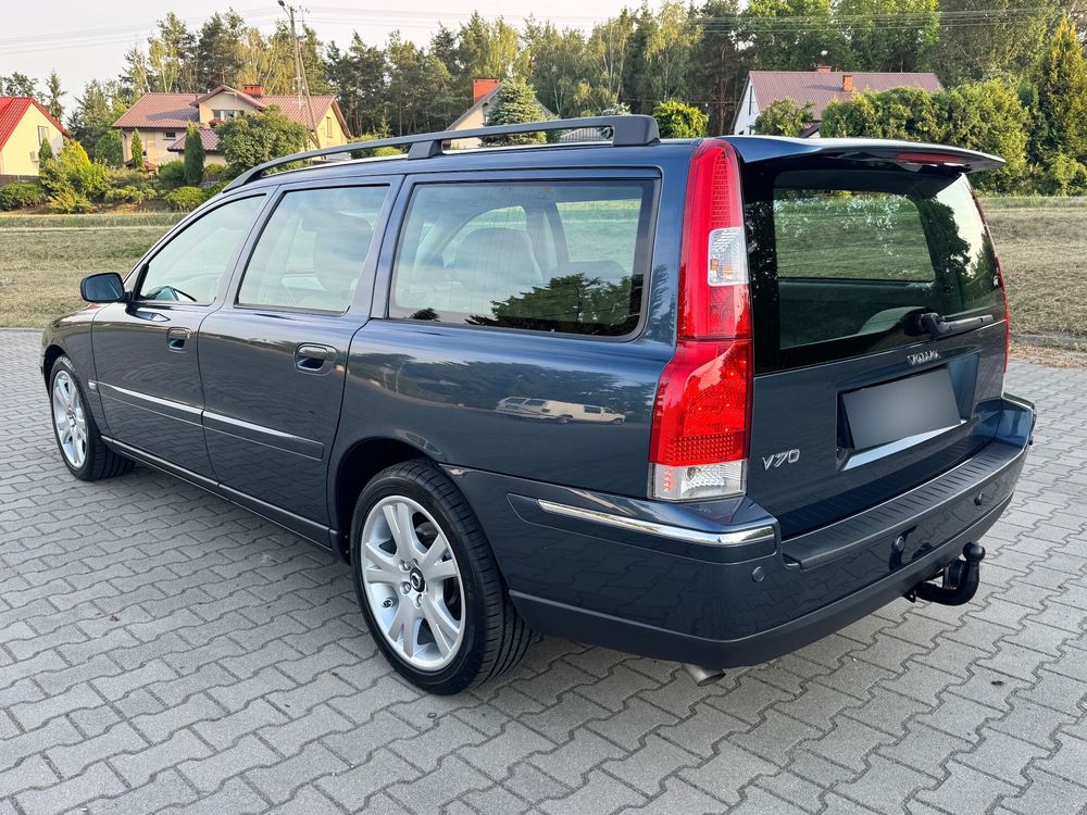 Volvo V70 II (1999-2007) D5 2006