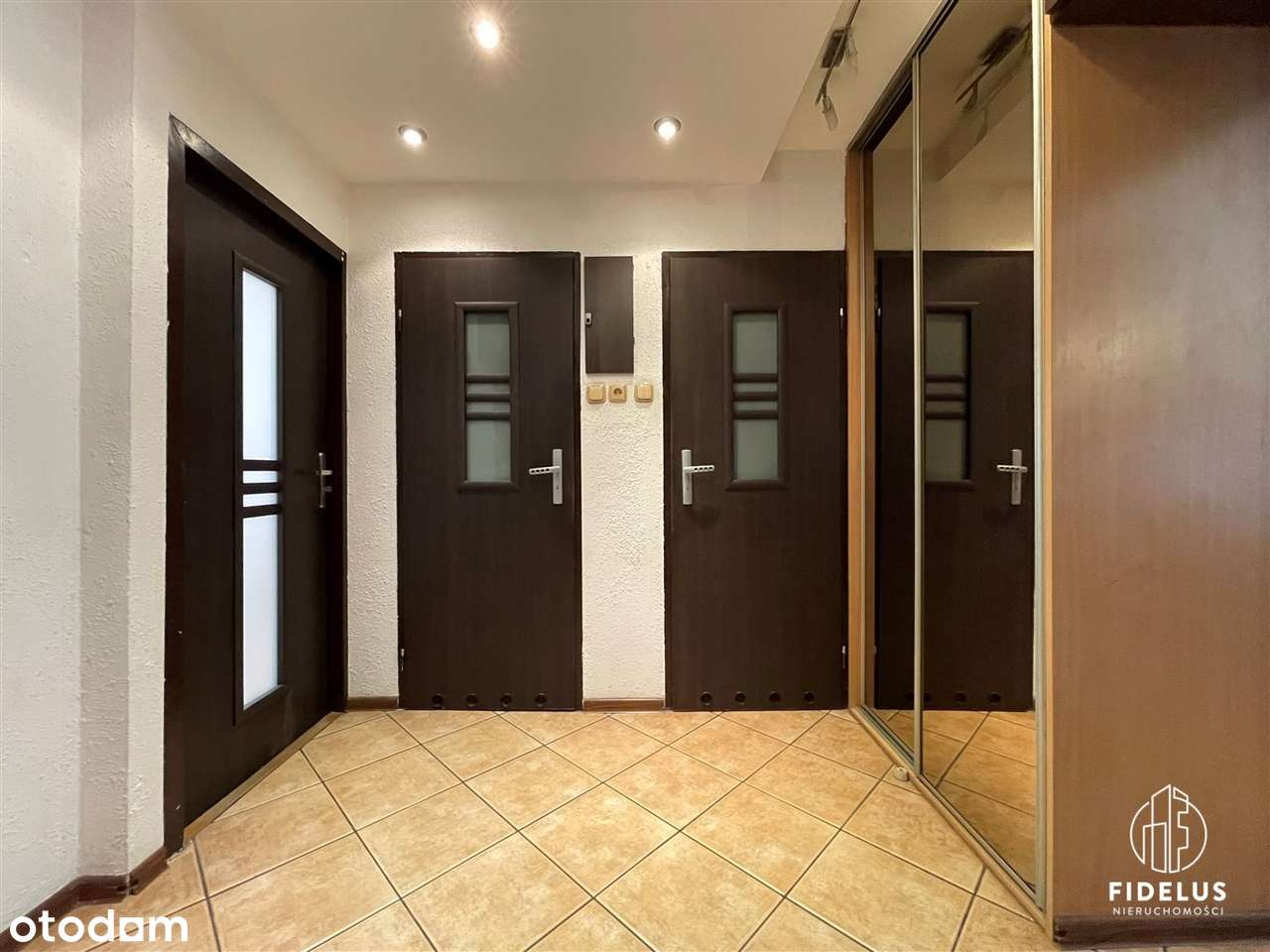 3 pokojowe M blisko Paprocan-8