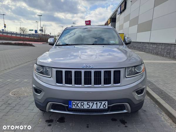 Jeep Grand Cherokee - 4