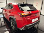 Lexus UX - 6