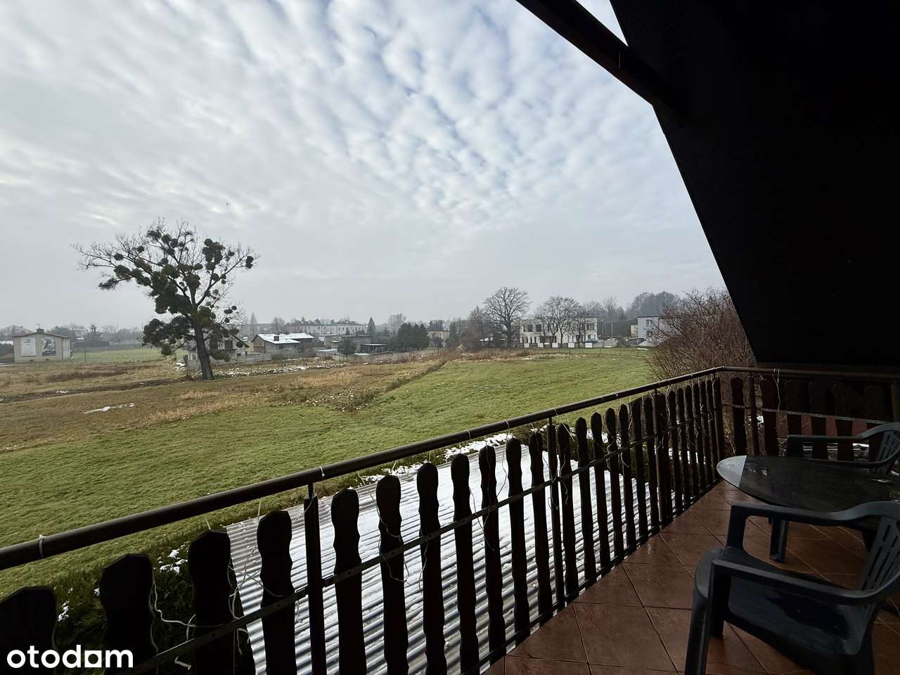 Atrakcyjna oferta! Dwa domy, garaż, fotowoltaika na dużej działce-12