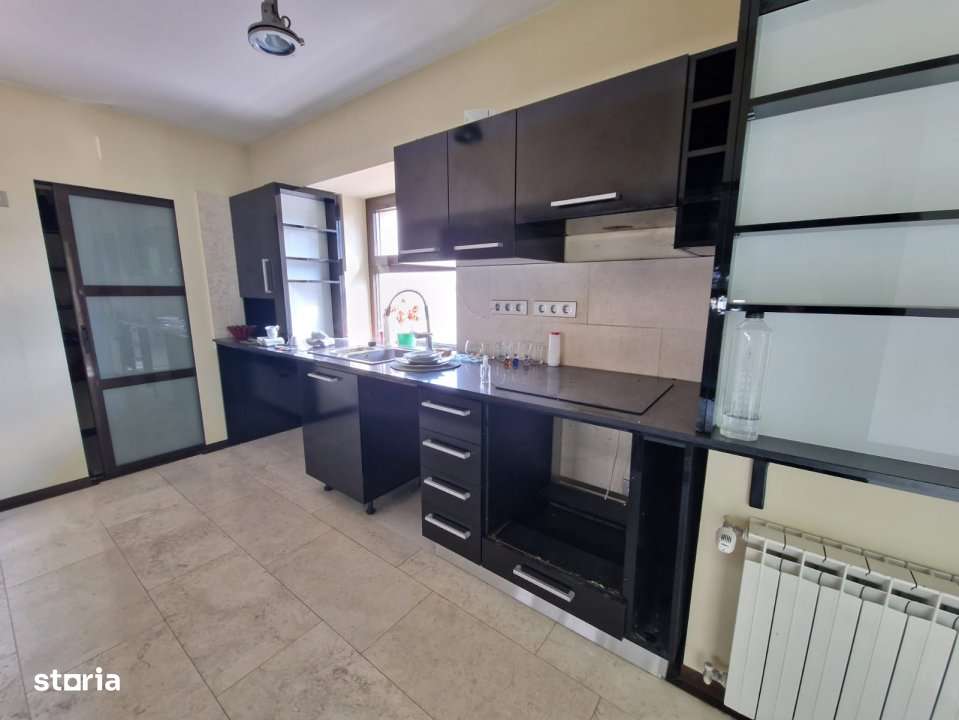 Apartament 3 cam, transformat in 4 camere, Piata Victoriei-1