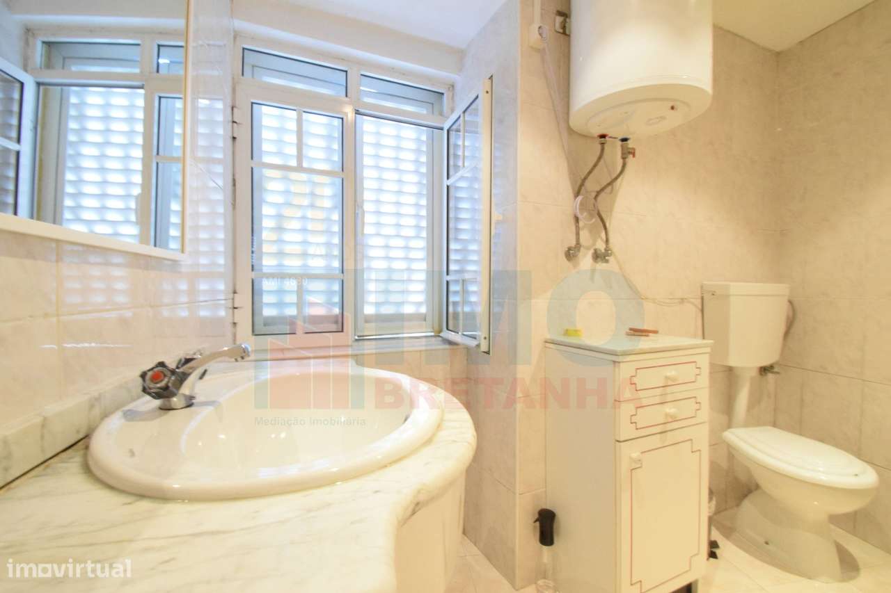 Edifício c/ 4 frações independentes - Centro Histórico da Covilhã - Grande imagem: 5/27